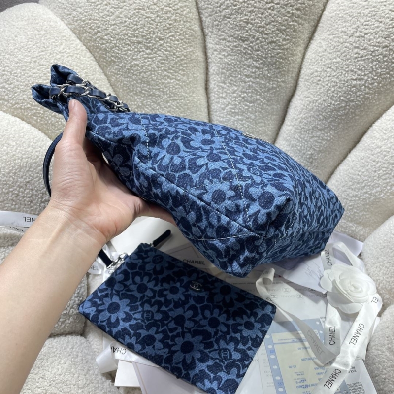 Ch**el hobo 22 bags